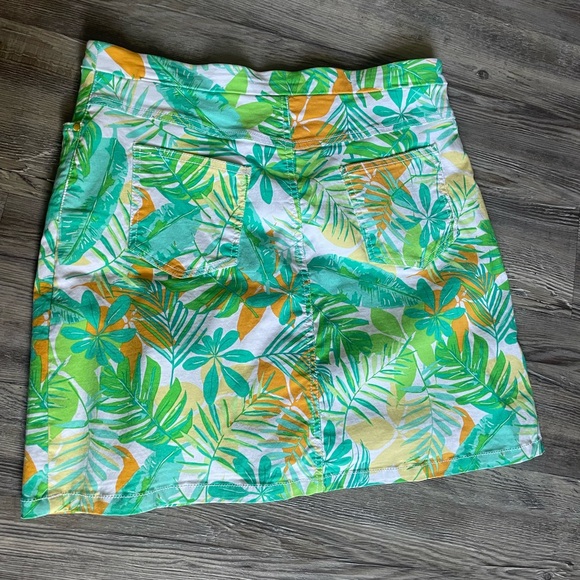 Hearts of Palm White and Red Garment Tag - Picture 2 of 6